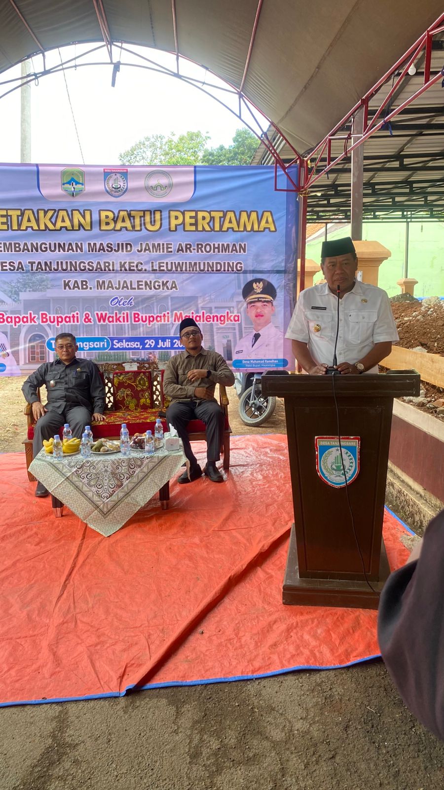 Peletakan Batu Pertama Pembangunan Masjid Jamie Ar-Rohman di Desa Tanjungsari